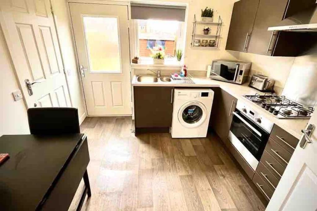 Apartament Loch Leven Getaway - 2 Bed House Kinross Zewnętrze zdjęcie