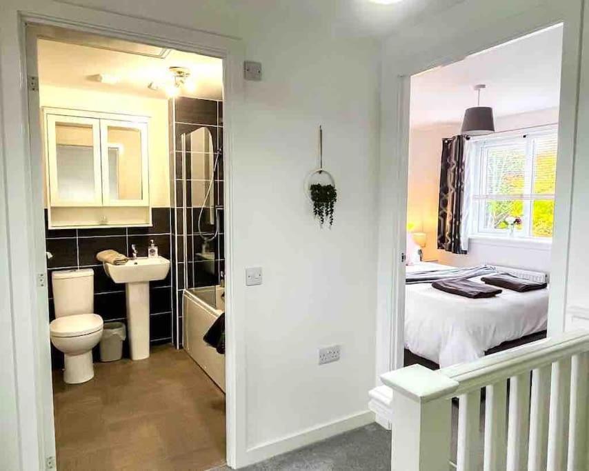 Apartament Loch Leven Getaway - 2 Bed House Kinross Zewnętrze zdjęcie
